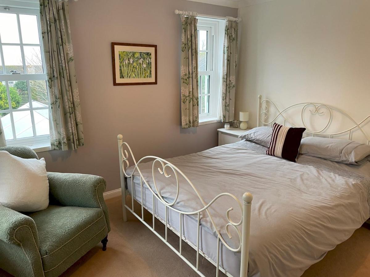 Pass The Keys Charming 3Br Listed Cottage In Historic Wigtown Newton Stewart Exterior photo